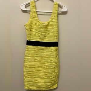 Forever 21 pretty wave design dress 😍